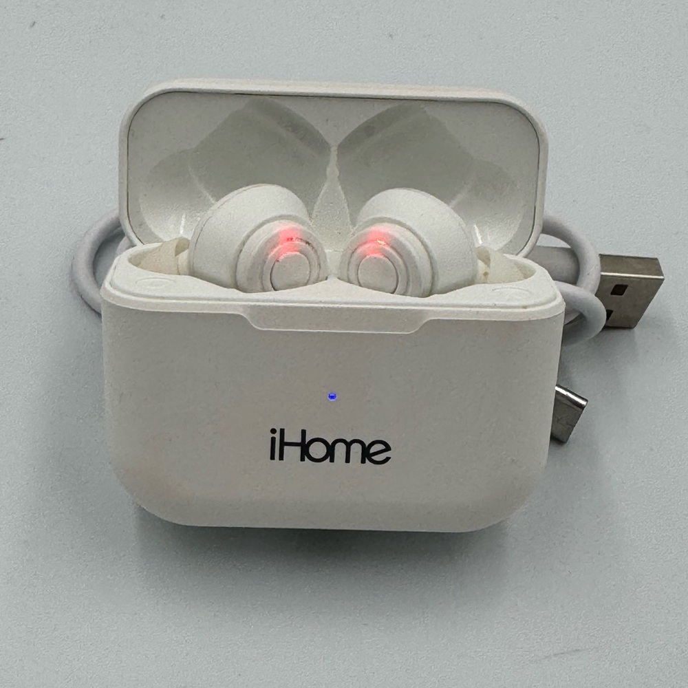 iHome True Wireless White Earbuds with Charging Case & Cable - Picture 6 of 7